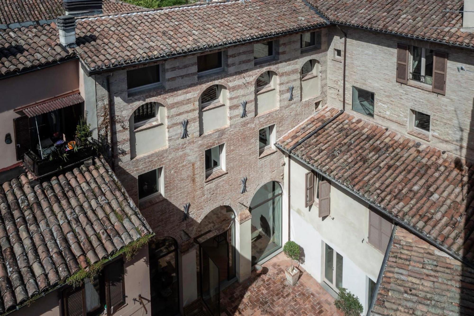 Hotel Residenza La Ceramica Fabriano Luaran gambar