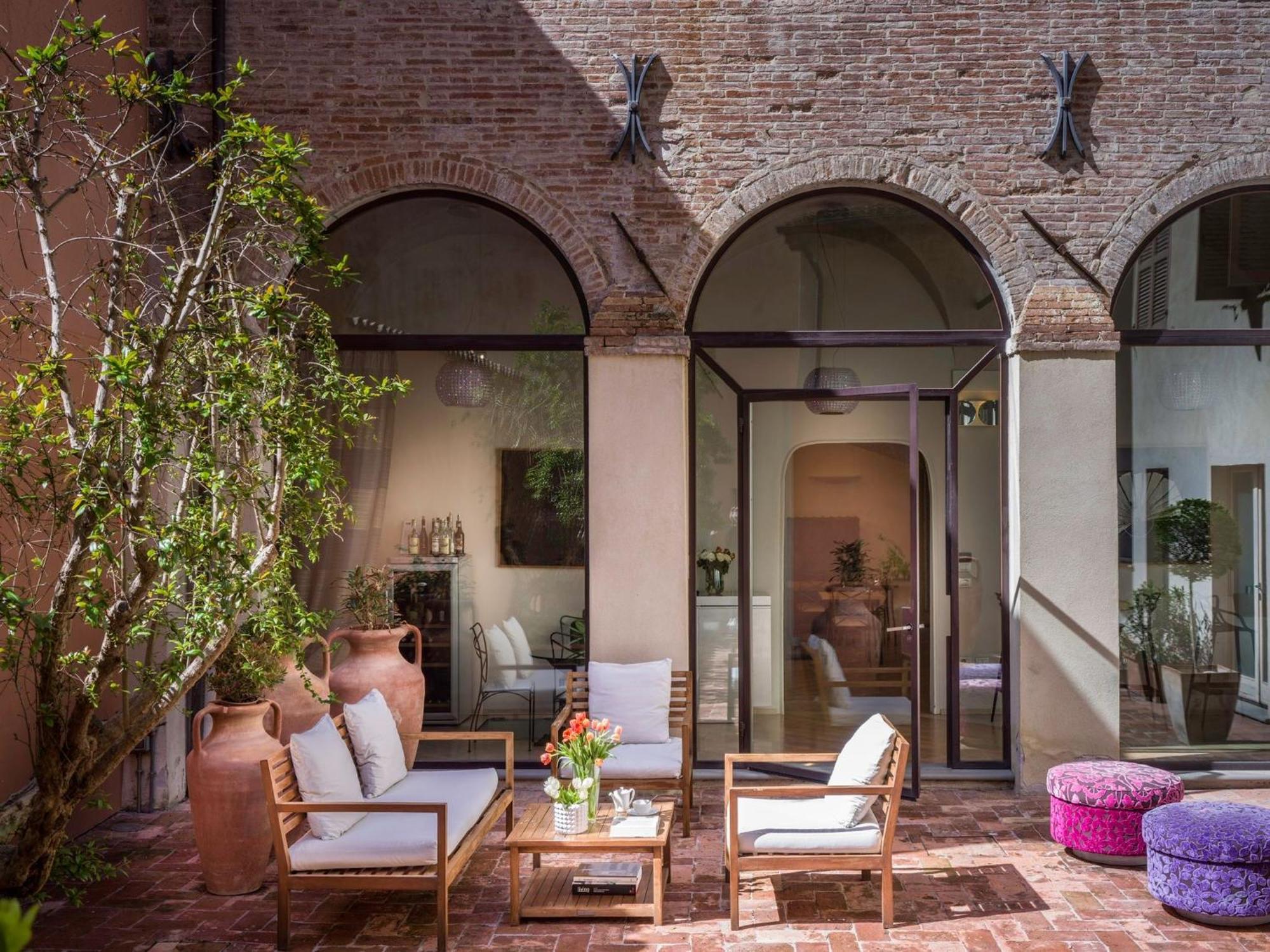 Hotel Residenza La Ceramica Fabriano Luaran gambar