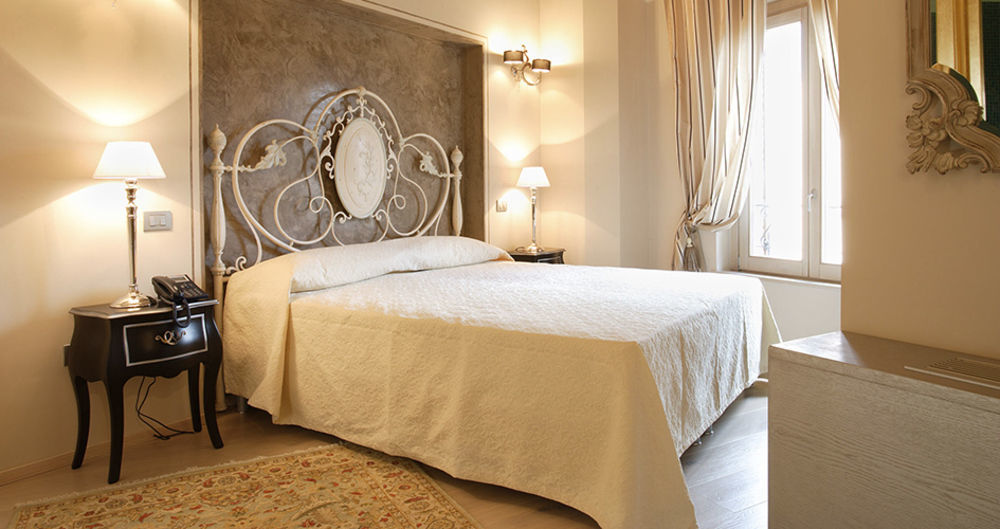 Hotel Residenza La Ceramica Fabriano Luaran gambar